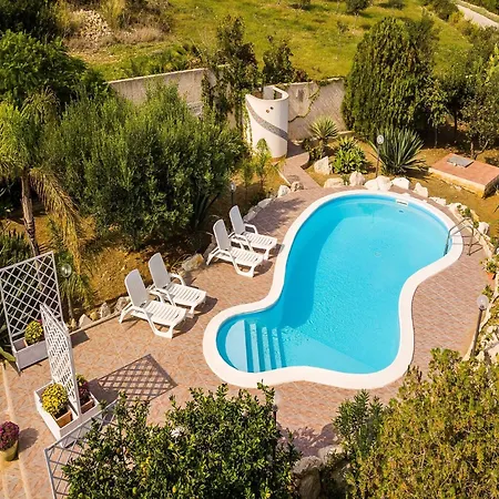In With Private Pool Holiday home Castellammare del Golfo